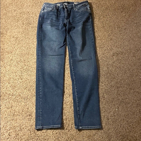 Mavi Emma slim boyfriend Denim Jeans size 31 or 10 inseam 31 excellent cond - Picture 4 of 5